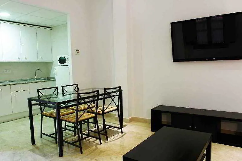 Corral De Los Chicharos Apartment Seville