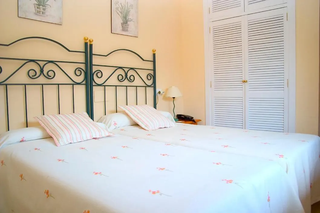 Corral De Los Chicharos Apartment Seville