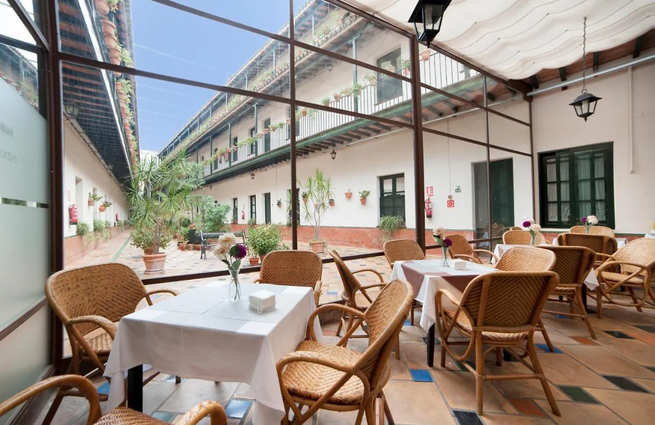 Corral De Los Chicharos Apartment Seville